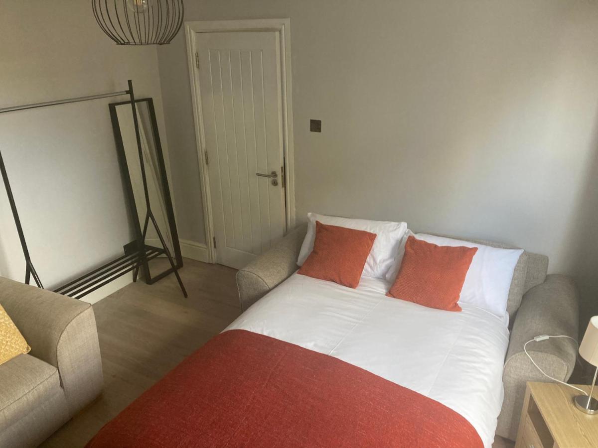 Cozy Private Room Лондон Экстерьер фото